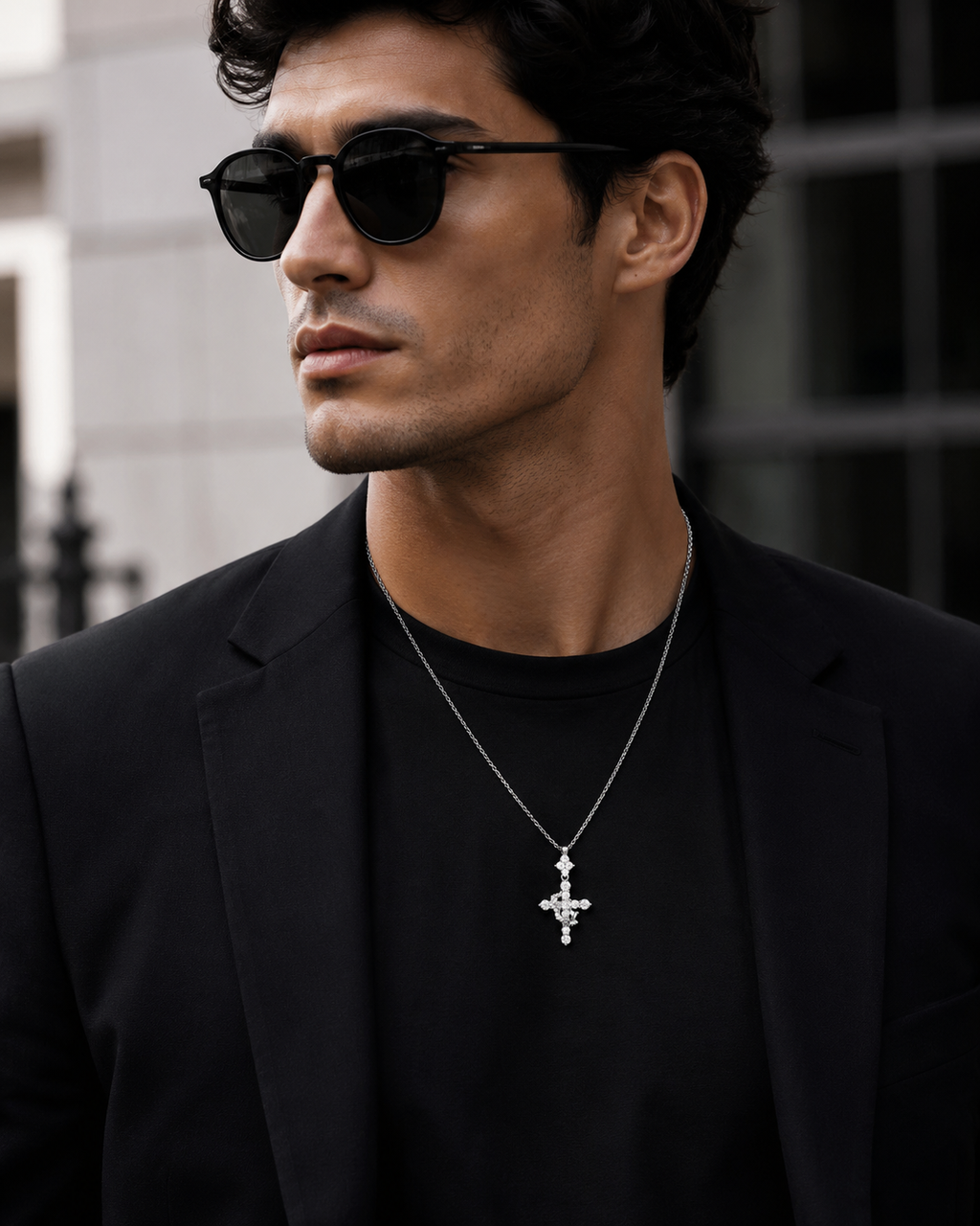 Ornate cross pendant gold