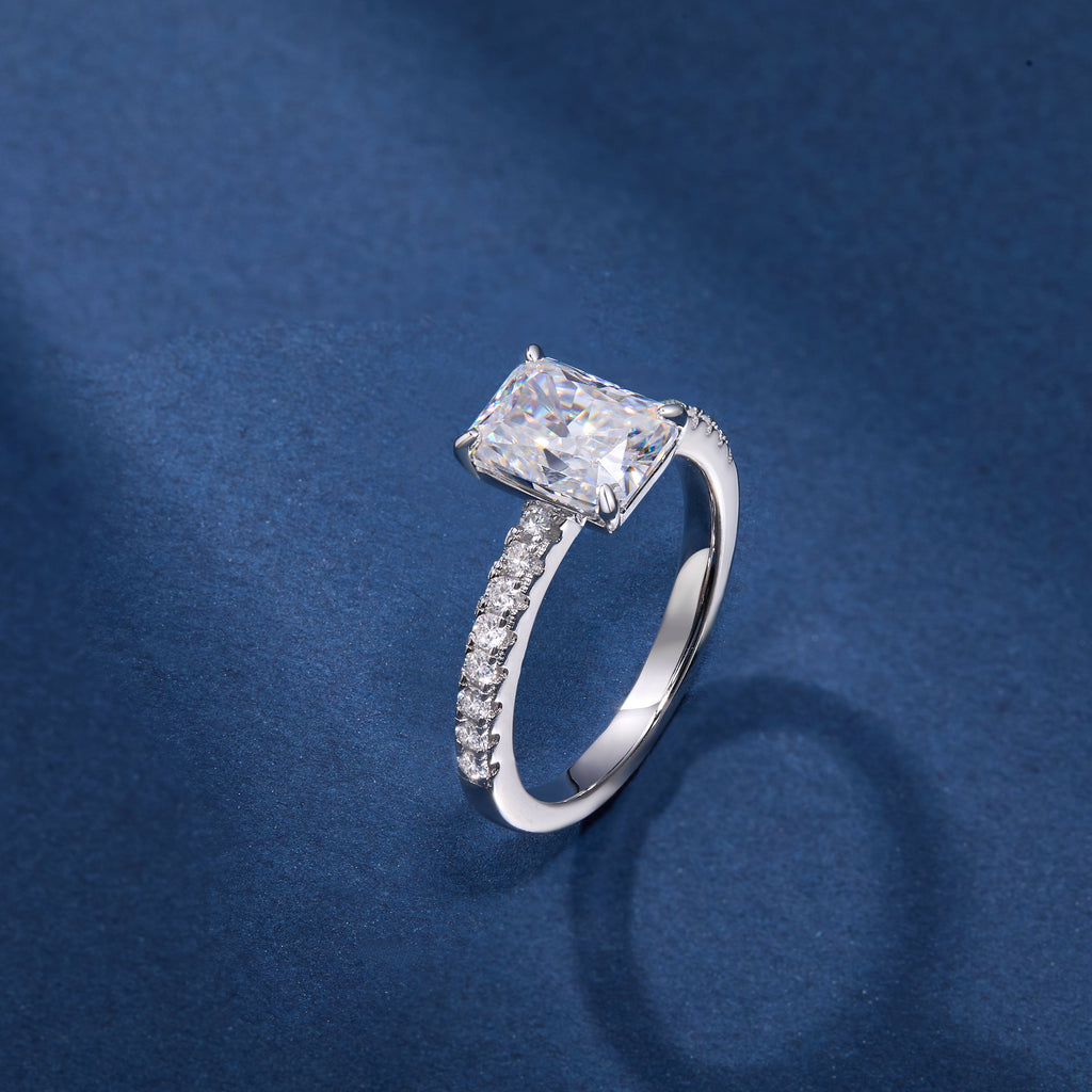 Radiant solitaire ring detail