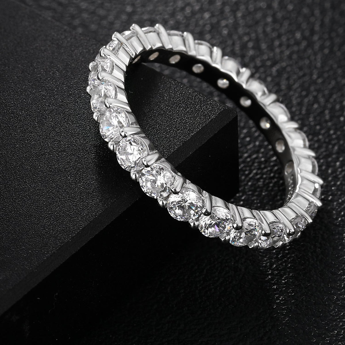 Eternity ring